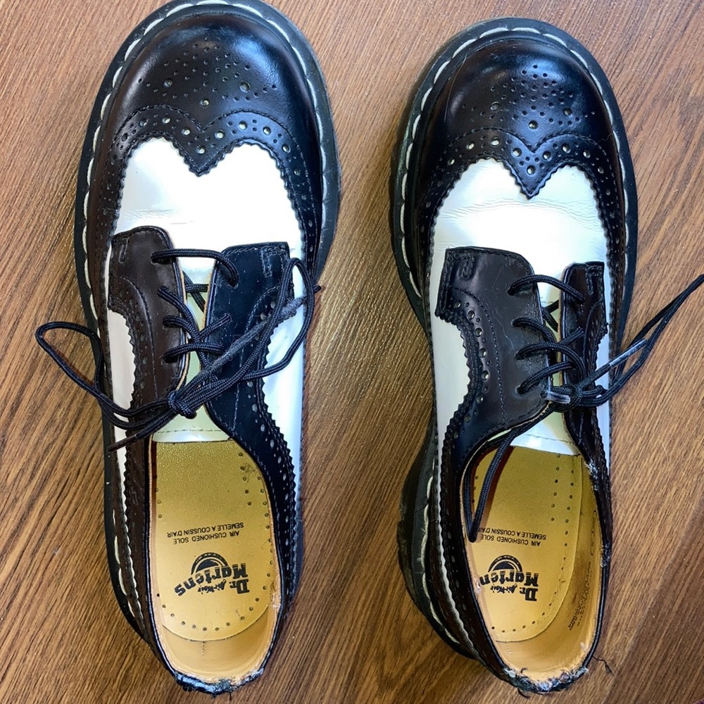 wingtip dr martens 3989